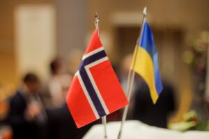 Україна та Норвегія продовжили дію транспортного безвізу