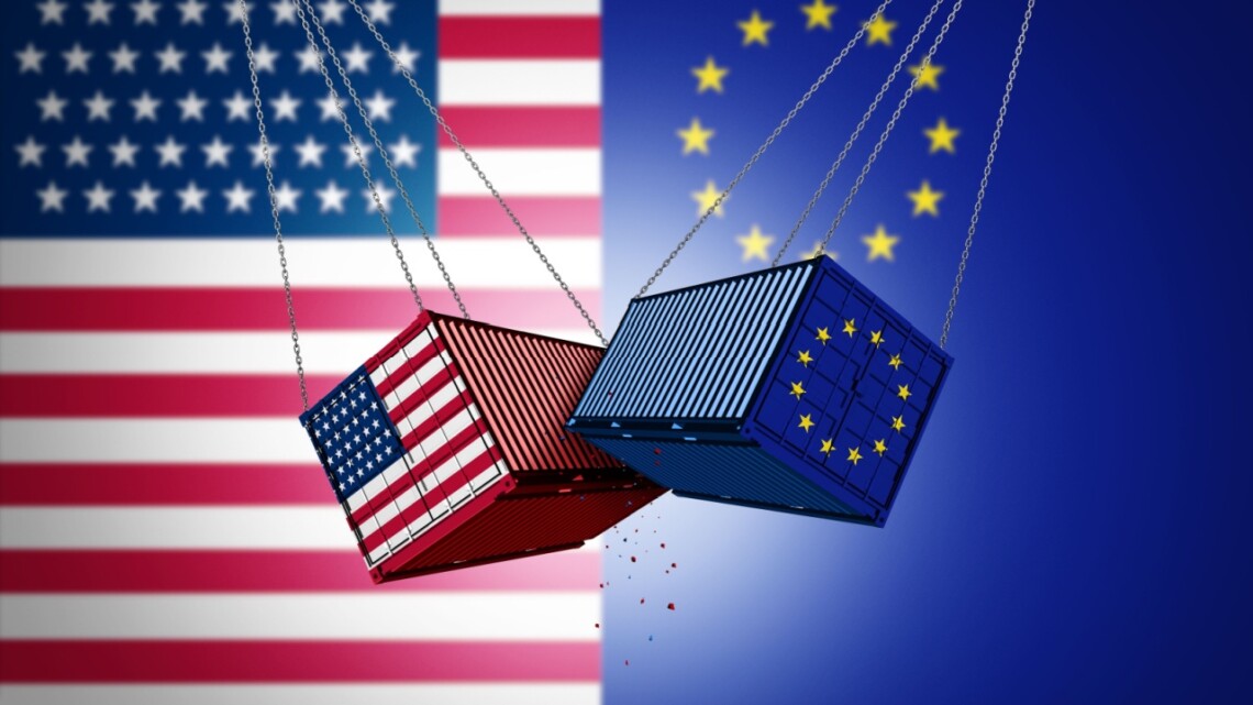 Євросоюз майже на третину скоротив експорт до США